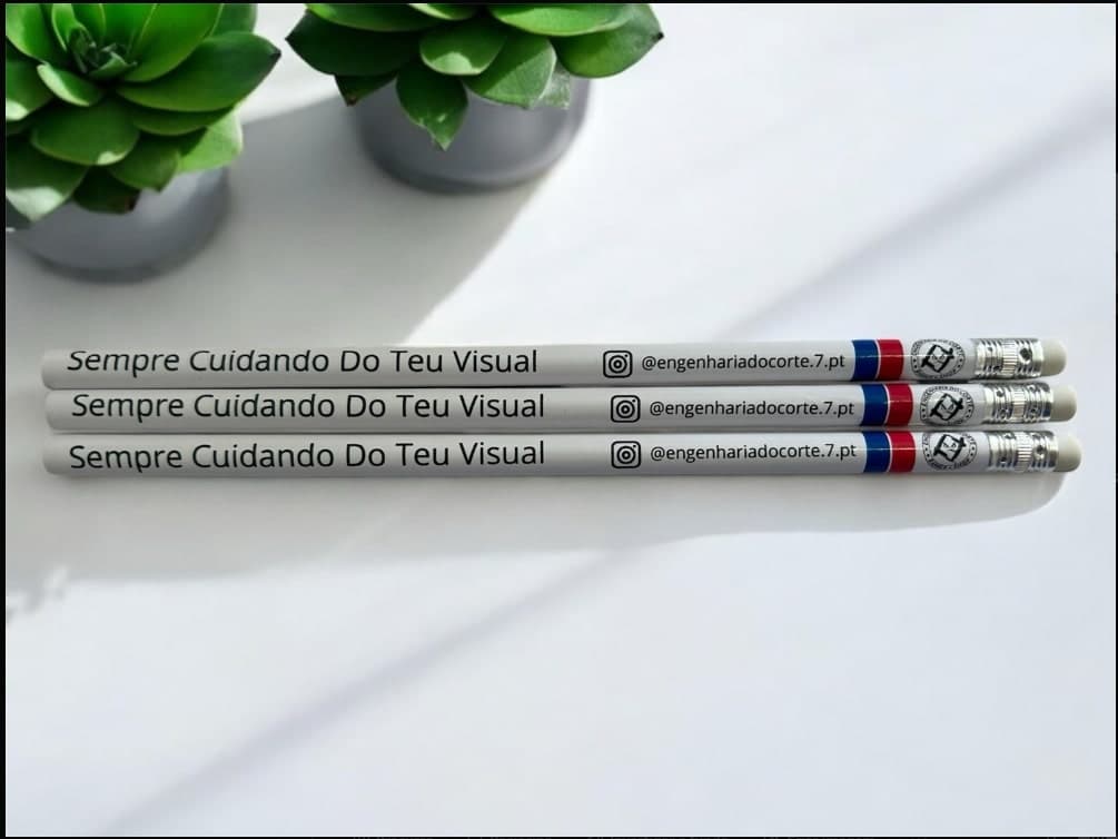 Lápis em Madeira Personalizados com Nome